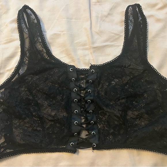 Torrid Laced Up Lace Scoop Neck Bralette - Picture 5 of 6